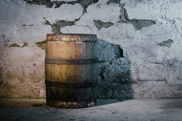 Fototapeta premium old oak barrel