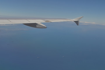 Flugzeug über dem Indischen Ozean