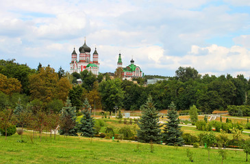 Fototapeta na wymiar Park in Feofaniya, Kyiv, Ukraine