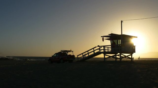 sunset time los angeles veniece beach lifeguard tower 4k usa
