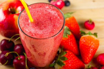 Summer berries smoothie