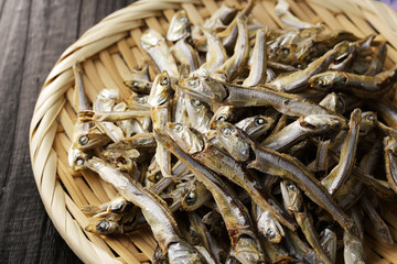 にぼし　Dried small sardines 