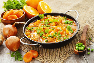 Chicken with oranges