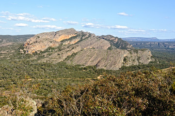 Fototapeta na wymiar Mount Hollow in the Grampians Ranges of Victoria, Australia