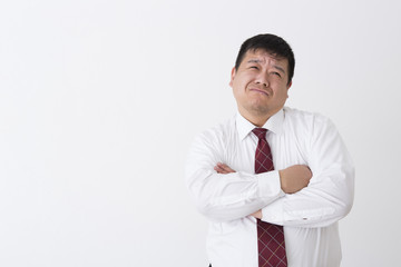 スーツを着た男性