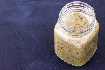 Kiwi smoothie