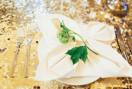 wedding decorative leaf on a plate