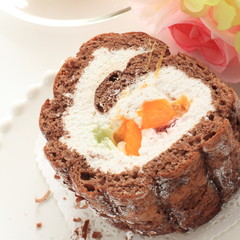 swiss roll for dessert image