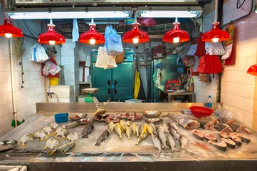 Stoff pro Meter Fresh seafood on sale at a Hong Kong indoor food market © Stripped Pixel