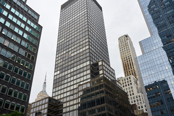 Fototapeta na wymiar Downlown office buildings view in Manhattan, New York