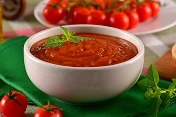 Tomatoes sauce