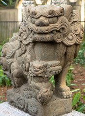 Fototapeta na wymiar Drachen im japanischen Garten