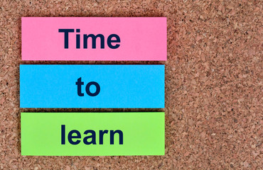 Obraz premium Time to learn words on notes