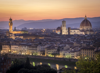 Fototapeta na wymiar Sunset in Florence 4