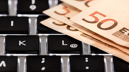 Keyboard Online Shop Verdienst Tastatur Notebook Geld verdienen im Internet Geld online Einzahlen...