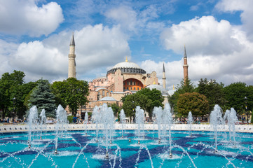 Fototapeta na wymiar Hagia Sophia in Instanbul