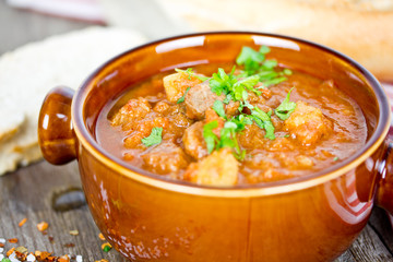 Gulaschsuppe