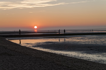 Fototapeta na wymiar Sunset over the North sea