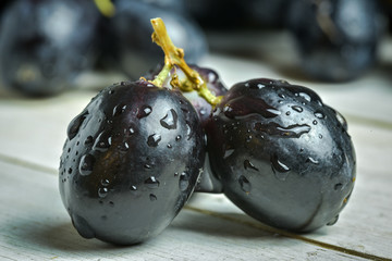  Dark grapes bunch