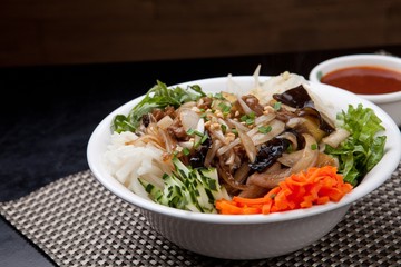 Fresh Vegetables, Raw Meat Topped with Bunbossao 
