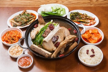 hanbang baeksuk. Boiled Chicken with Rice andMedicinal Herbs