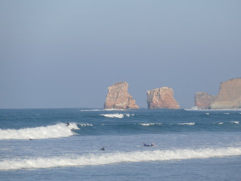 Hendaye plage : surf devant les jumeaux