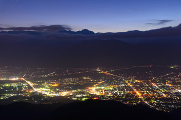 長野　大町　鷹狩山より大町の夜景と北アルプス