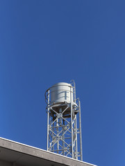 高架タンク　給水装置