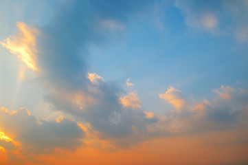 Naklejka na ściany i meble beautiful sunrise and cloudy sky