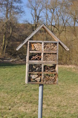 Insektenhotel am Simmersee