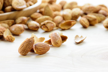Almond nuts baked with butter and salt