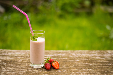 Strawberry milkshake smoothie