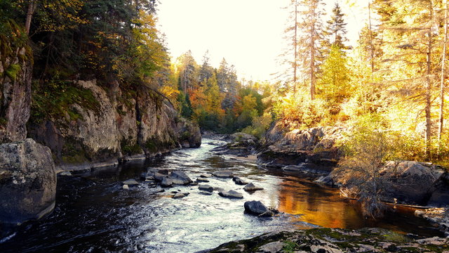 parc de la rivi&egrave;re du moulin chicoutimi