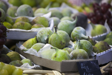 Figs on market stall