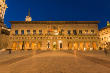 Fototapeta na wymiar Plaza del Pilar in Zaragoza,Spain