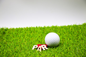golf ball and PAR wording