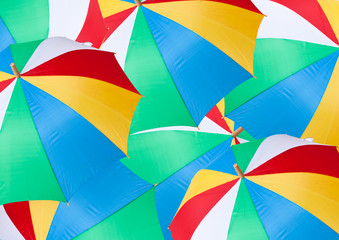 fond de parapluies couleurs