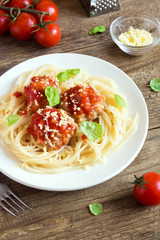 Spaghetti pasta with meatballs