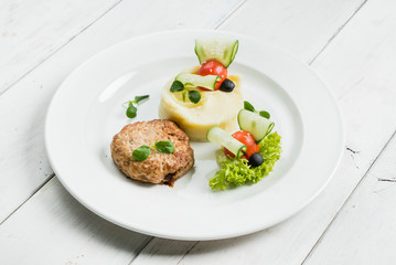 mashed potato with cutlet