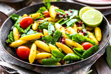 Frische hausgemachte schupfnudeln
