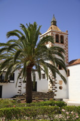 Fototapeta na wymiar Cathedral of Saint Mary of Betancuria in Fuerteventura