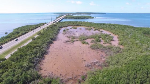 Aerial view of an island along Overseas Hwy on a way to Ley West