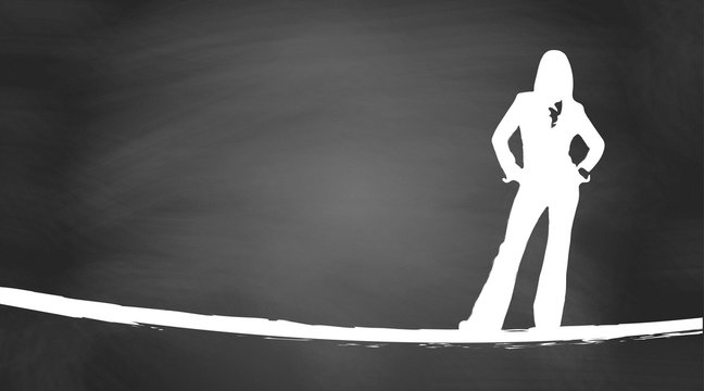 Gesch&auml;ftsfrau bei der Arbeit | Silhouette | auf Kreidetafel