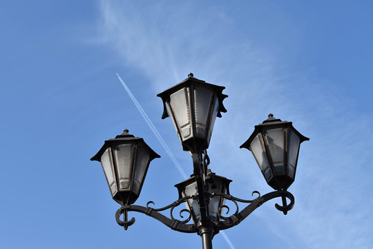Decorative street lamp.