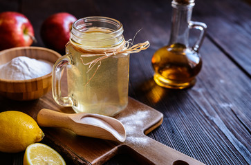 Apple cider vinegar, lemon and baking soda drink