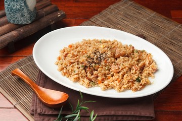 dak gaseumsal bokkeumbap. Chicken Breast fried rice