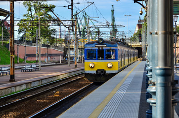 Fototapeta na wymiar Railway train platform