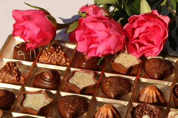 Roses and chocolate, Rosen und Pralinen