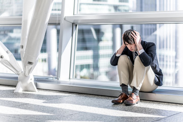 Naklejka premium depressed young man portrait