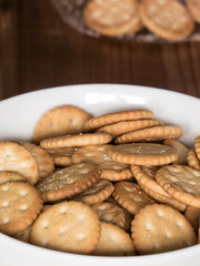 Salty round crackers